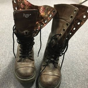 Dr. Marten 10 eye Brown boots women US size 8